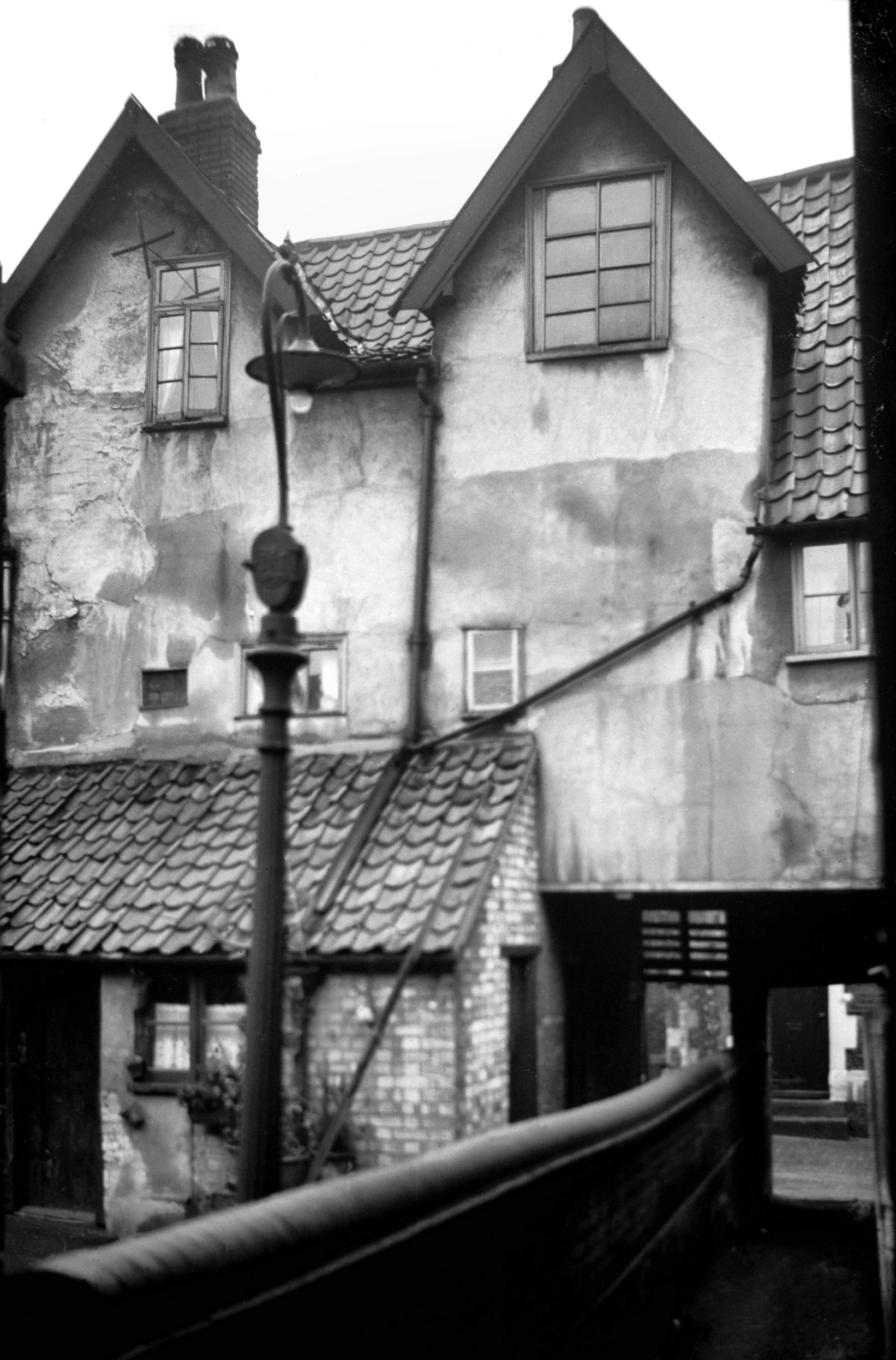 Telegraph Lane to Tollgate Way